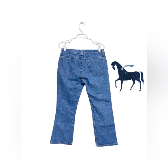 👖 Lee Riders Classic Bootcut Jeans | Women’s 10 Petite | Like New ✨ - Picture 2 of 4